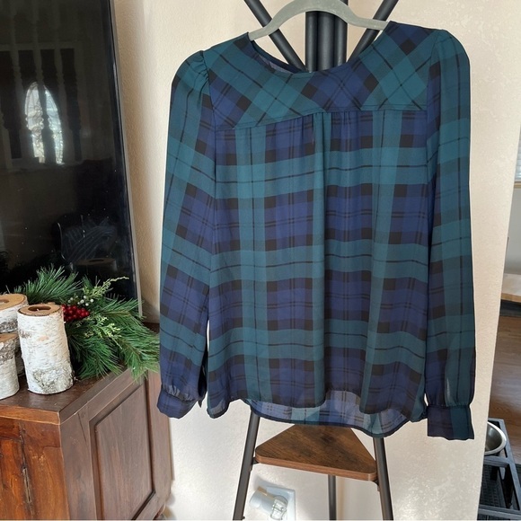 Women's J. Crew Black Watch Plaid Top with Piping Size M - Like New - Picture 1 of 5